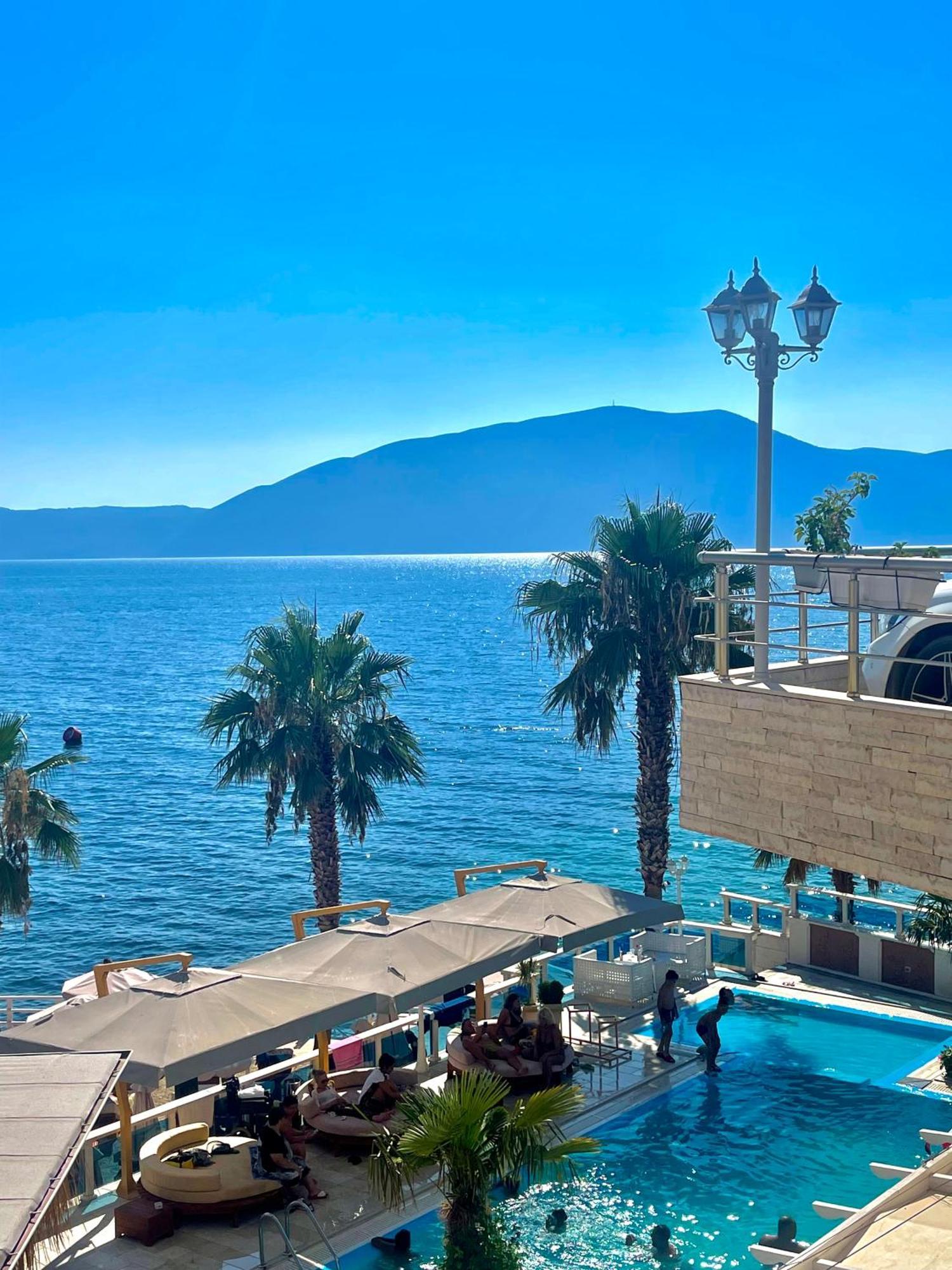 Hotel Coral &
